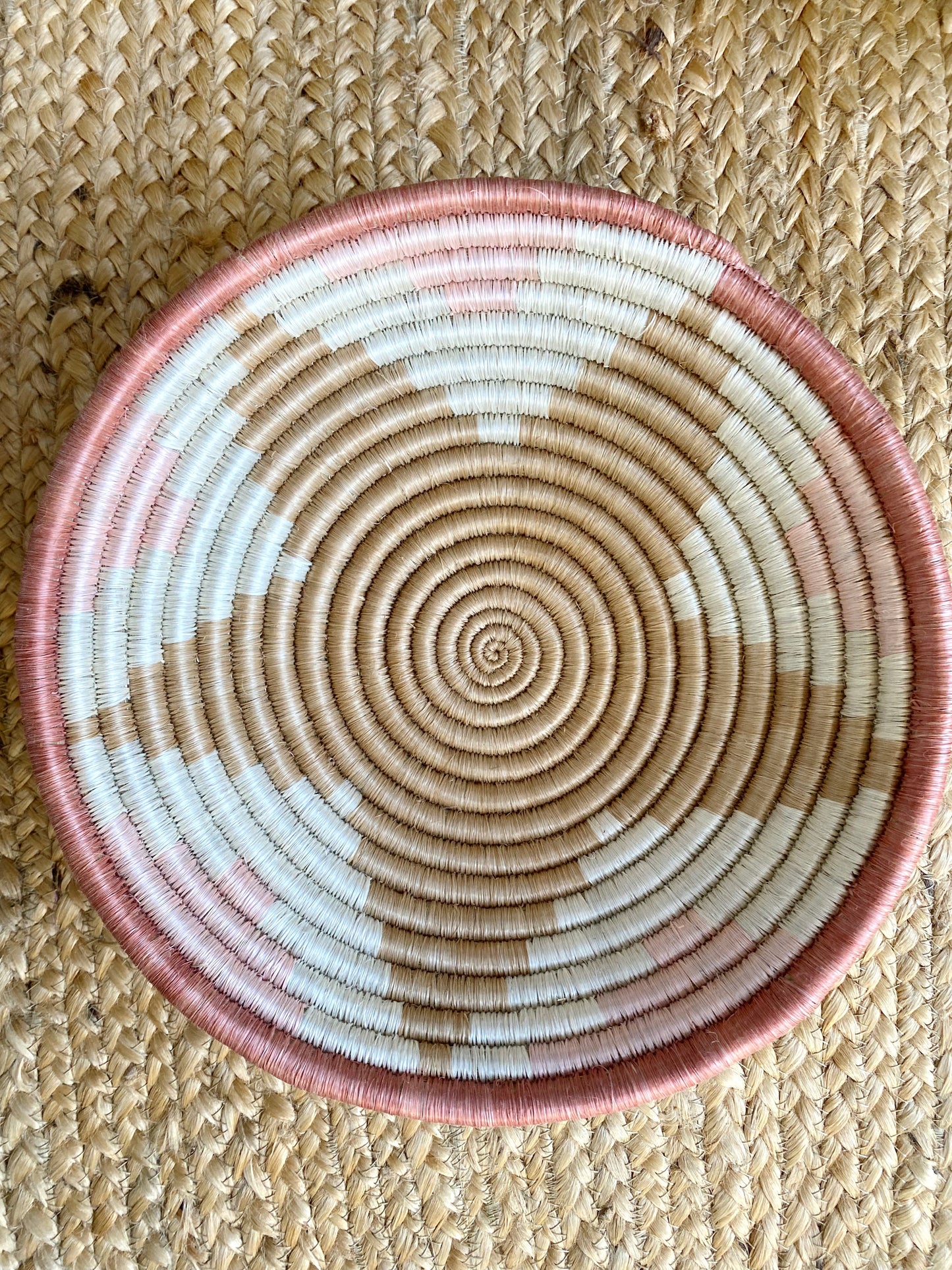 LIGHT PINK + PEACH STAR MEDIUM BASKET