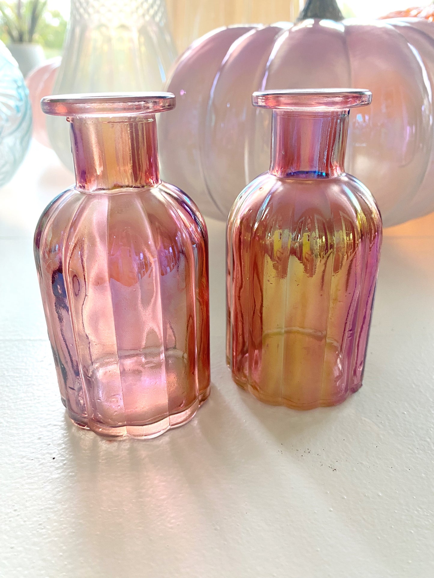 PINK IRIDESCENT BUD VASE