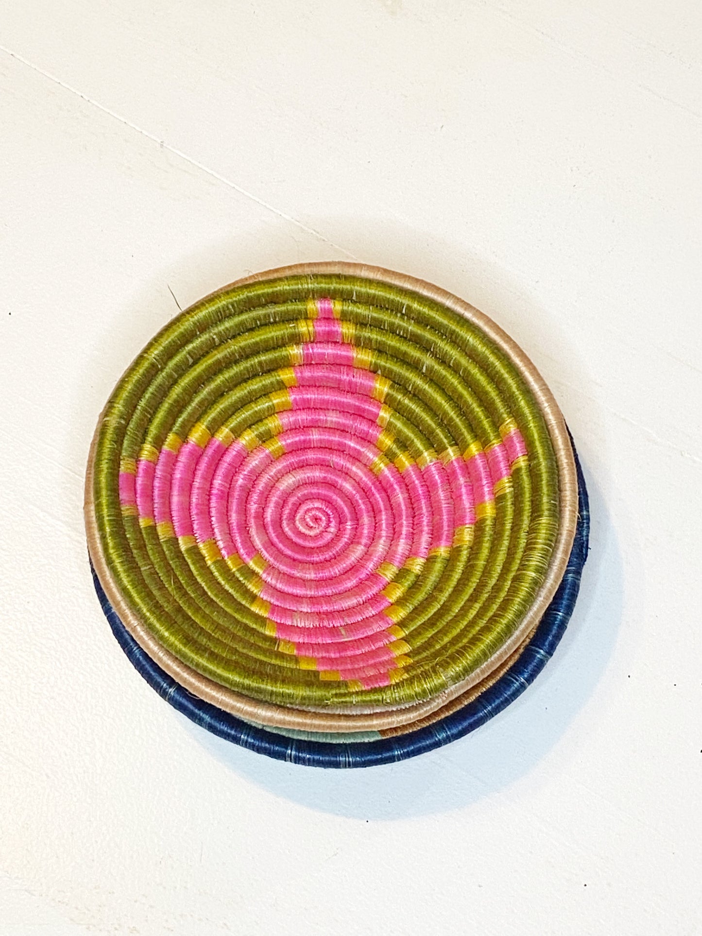 OLIVE + HOT PINK STAR EXTRA SMALL BASKET