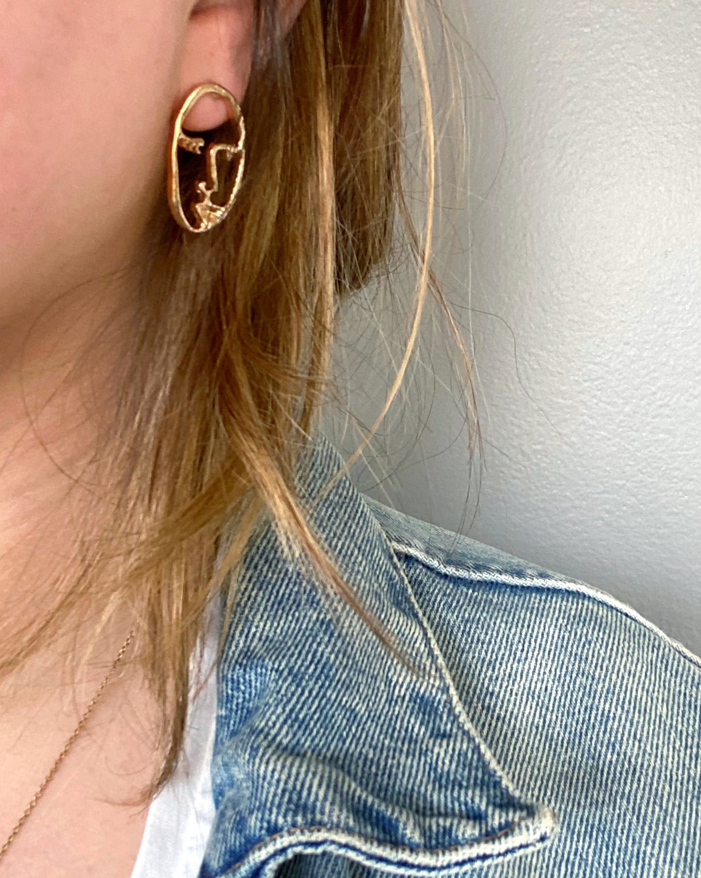 GOLD FACE EARRINGS