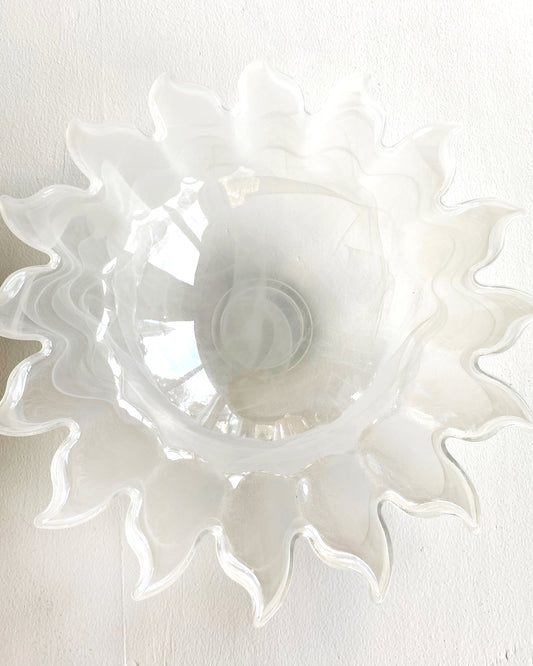 GLASS SUN SERVING BOWL