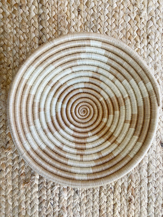 LIGHT TAN SMALL STAR WOVEN BASKET